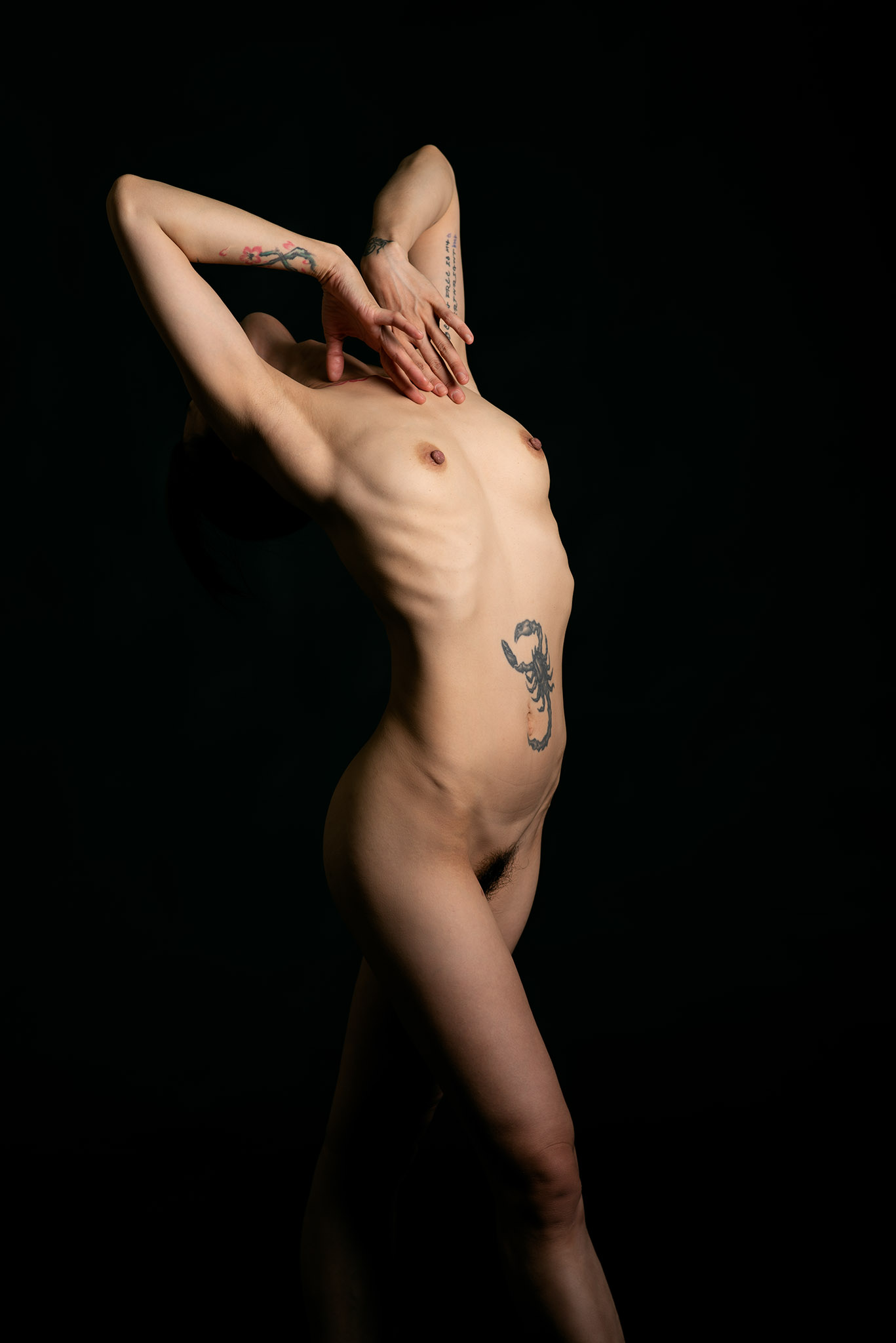 Suelynee ho's model work Photo by Darren body art